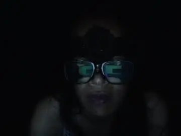 Shanna36  live sex cam