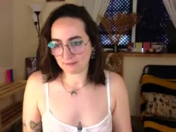 Teasemilf  live sex cam