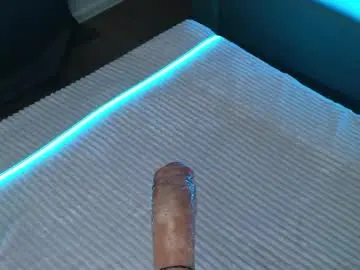 Thunder_suck  live sex cam