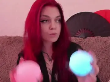 _caroline_coy  live sex cam