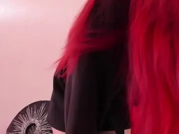 _caroline_coy  live sex cam