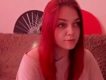 _caroline_coy  live sex cam