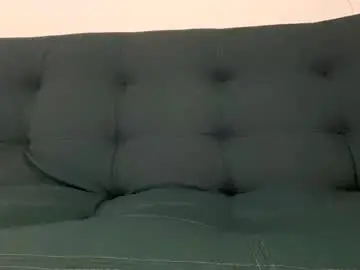 Androgynous_love  live sex cam