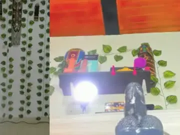 Bella_funny  live sex cam