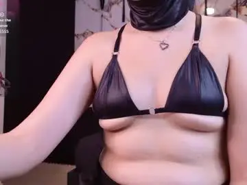 Darkrisnaht  live sex cam