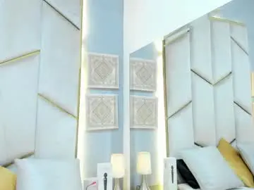 Karinaacox  live sex cam