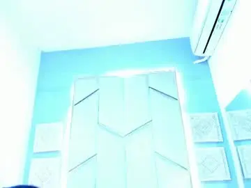Karinaacox  live sex cam