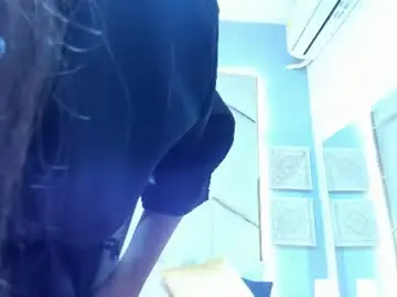 Karinaacox  live sex cam