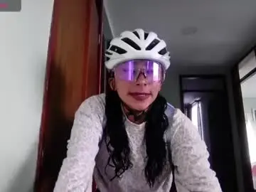 Khalessy_j  live sex cam
