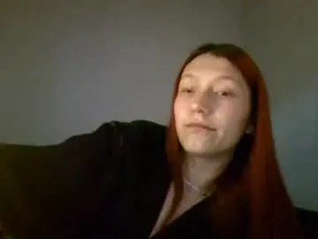 Kiti_kitiss  live sex cam