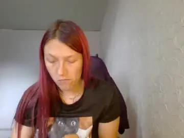 Kiti_kitiss  live sex cam