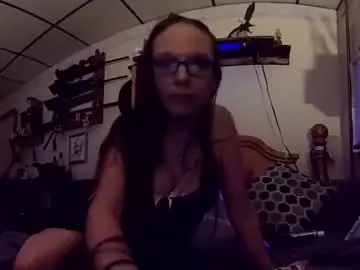 Lacedinleather  live sex cam