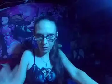 Lacedinleather  live sex cam