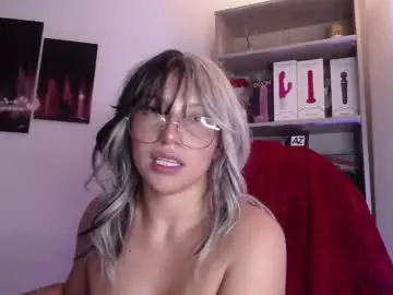 Saraa_love_  live sex cam