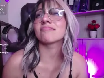 Saraa_love_  live sex cam