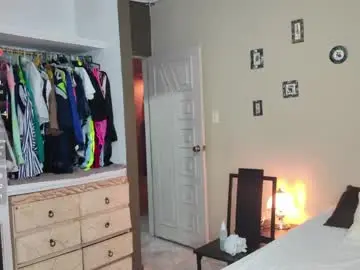 Siamilff  live sex cam