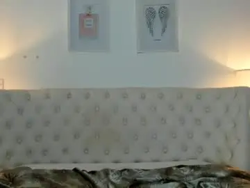 Theblondenextdoor97  live sex cam