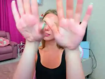 Touch_the_heart  live sex cam