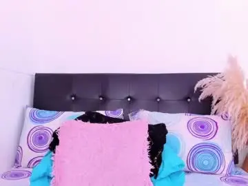 Adams_cloe  live sex cam