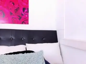 Adams_cloe  live sex cam