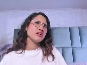 Ambar_onix  live sex cam