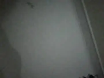 Averagecoops  live sex cam