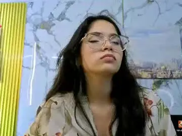 Carolina23_pm  live sex cam