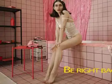 Cuterebelious  live sex cam