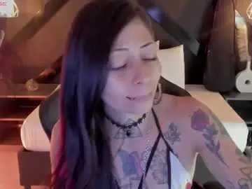 Dark_gotica  live sex cam