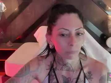 Dark_gotica  live sex cam