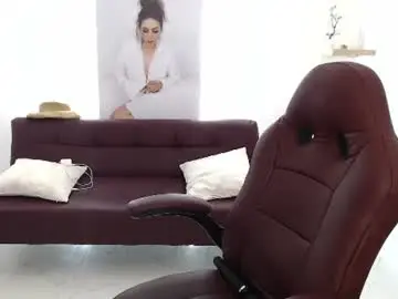 Diva_milf  live sex cam