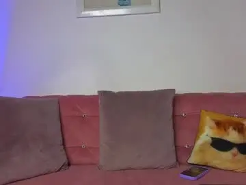 Dollfaceink  live sex cam