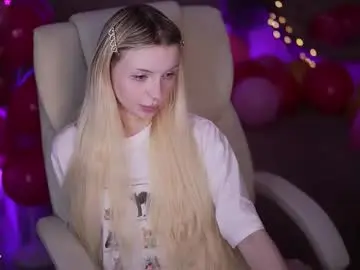 Evistarr  live sex cam