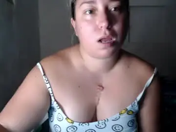 Hannahevans2  live sex cam