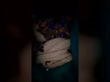 Jhunaki  live sex cam