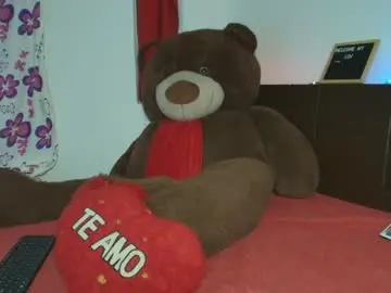 Mia_fernand  live sex cam