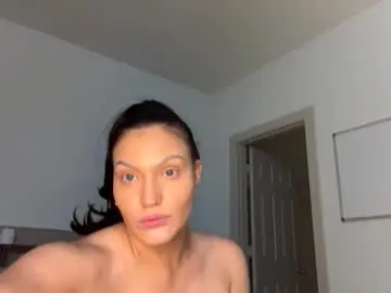 Misslowprofile  live sex cam