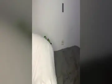 Nahomy_joness  live sex cam