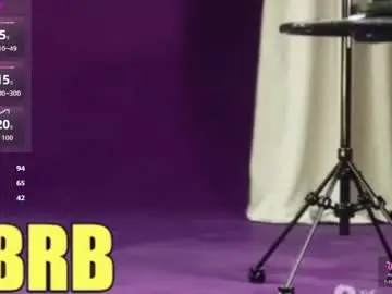 Vallery_evanss  live sex cam