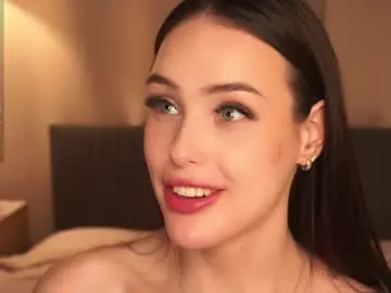 Vivid_girls  live sex cam