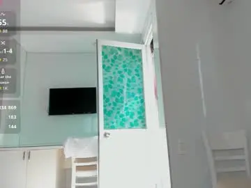 Yuki_mii  live sex cam