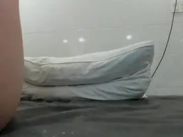 Yuki_mii  live sex cam