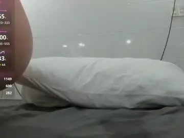 Yuki_mii  live sex cam