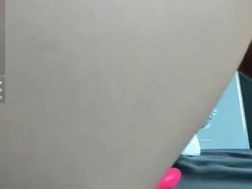 Yuki_mii  live sex cam
