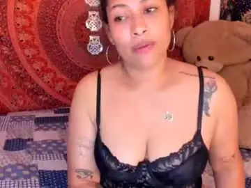 Alfaya  live sex cam