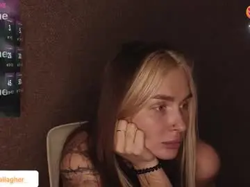 Bitch_im_witch  live sex cam