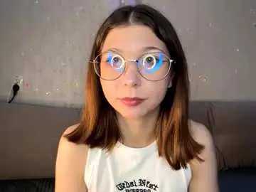 Blissaura  live sex cam