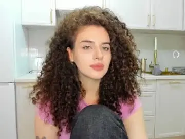Brookchills  live sex cam