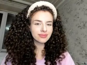 Brookchills  live sex cam