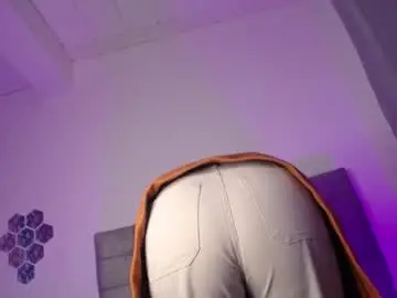 Catleya_y  live sex cam